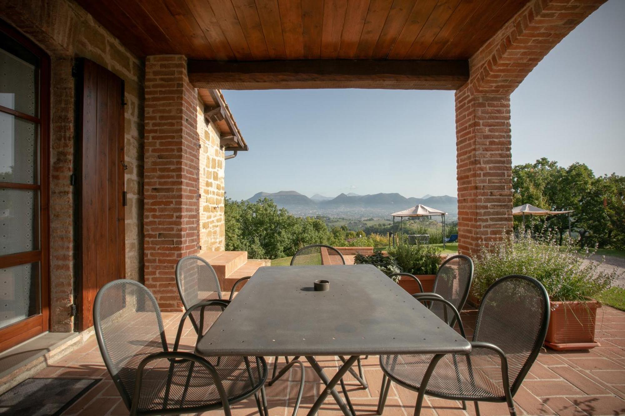 Agriturismo Casalta Губбіо Номер фото